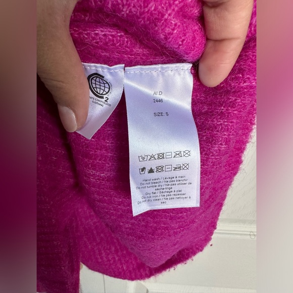 GANNI oversized hot pink v-neck tunic sweater size small - Picture 8 of 15